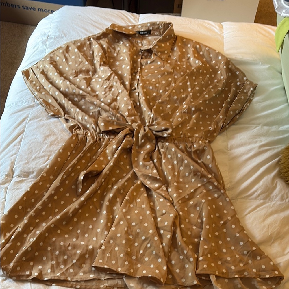 Brown and White Mini Dress with Notched Collar and Tie Front